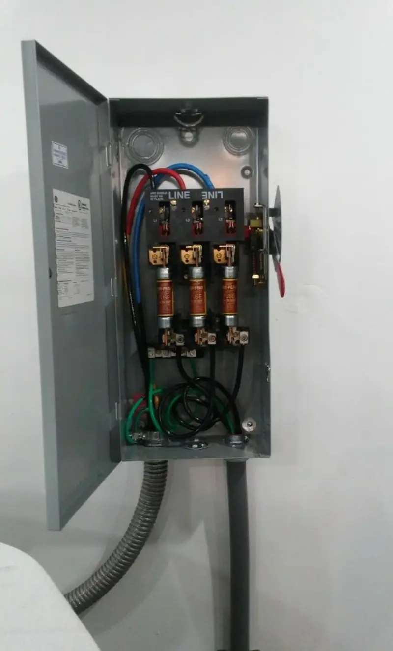 Three-phase disconnect switch installed for Electrical Wiring & Rewiring in Adamsville